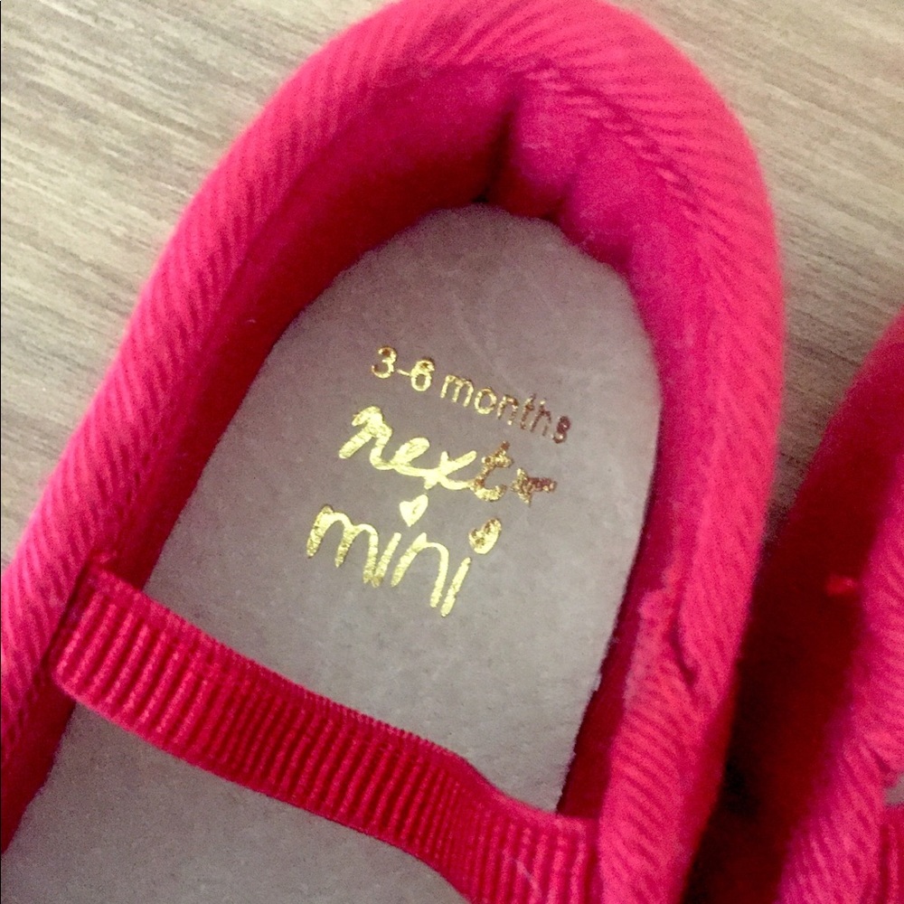 NWOT - RARE Ruby Red Ballet Baby Pram Slippers - Picture 3 of 5
